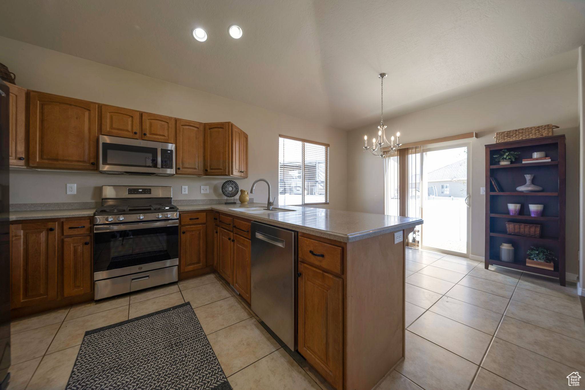 Stansbury Park, UT 84074,6630 N SKY HEIGHTS DR