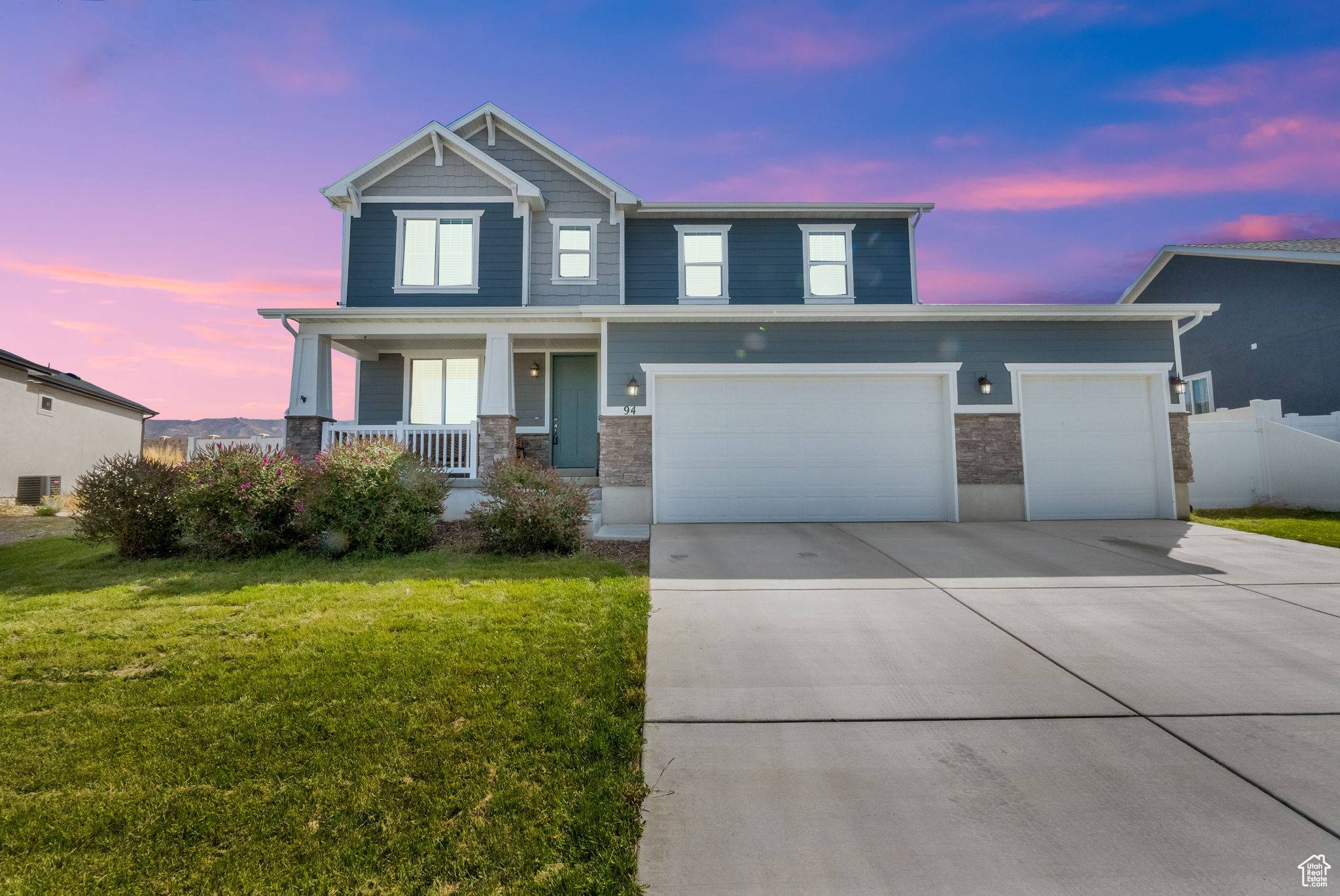 Tooele, UT 84074,94 E BROXBURN WAY