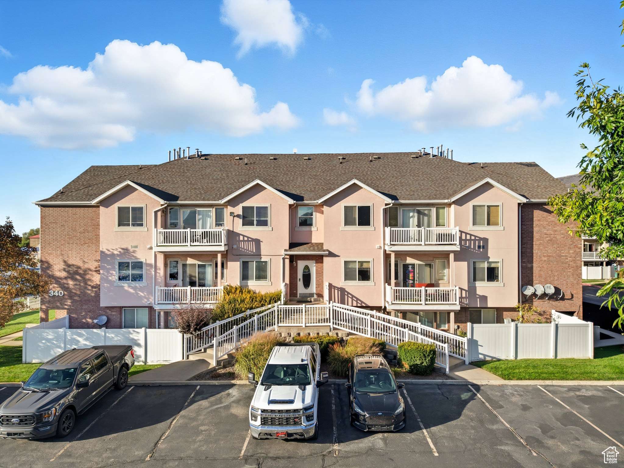 Bountiful, UT 84010,340 N 500 W #204