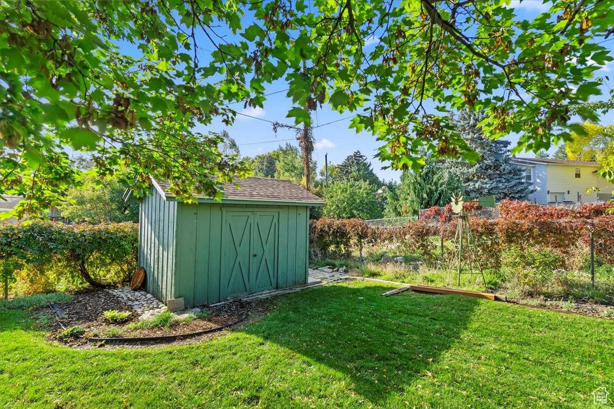 North Ogden, UT 84414,3197 MOUNT LOMOND DR