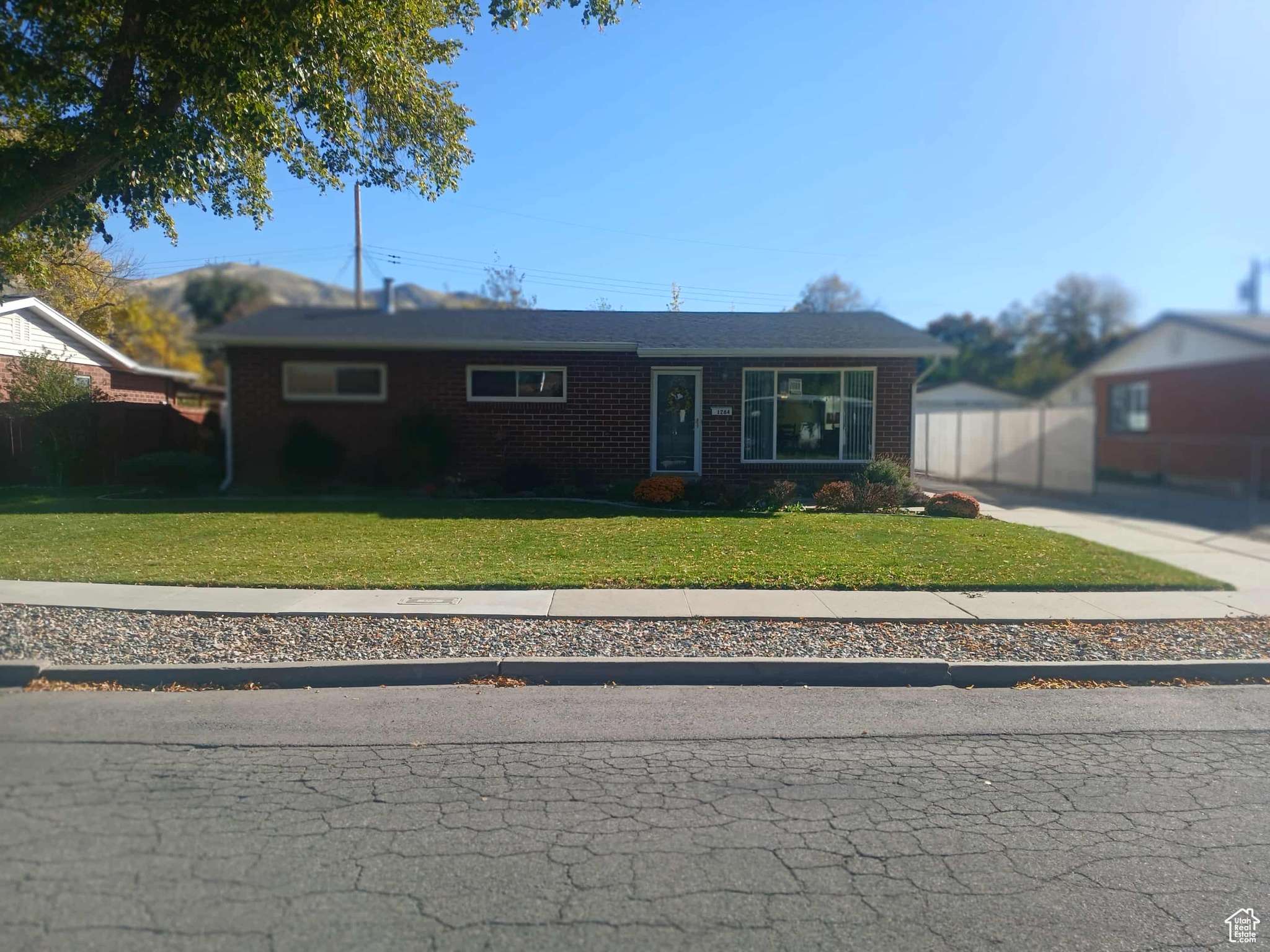 Salt Lake City, UT 84116,1284 N SONATA ST W