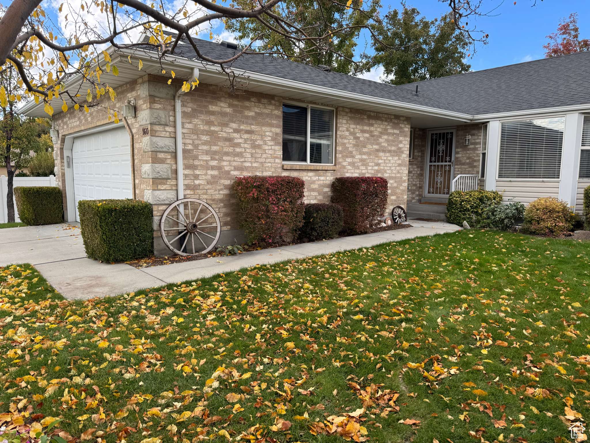 Orem, UT 84058,160 W HIDDEN HOLLOW CIR