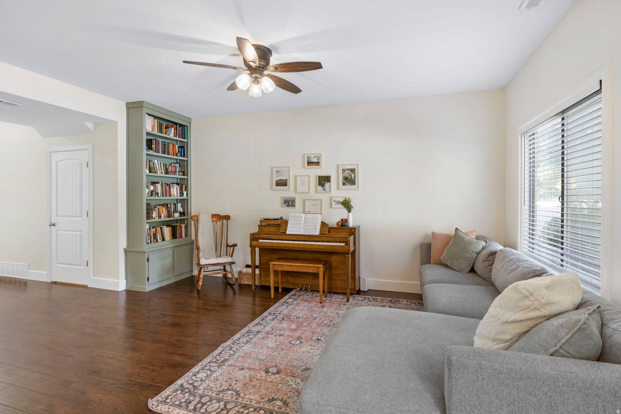 Midvale, UT 84047,7151 S 420 E