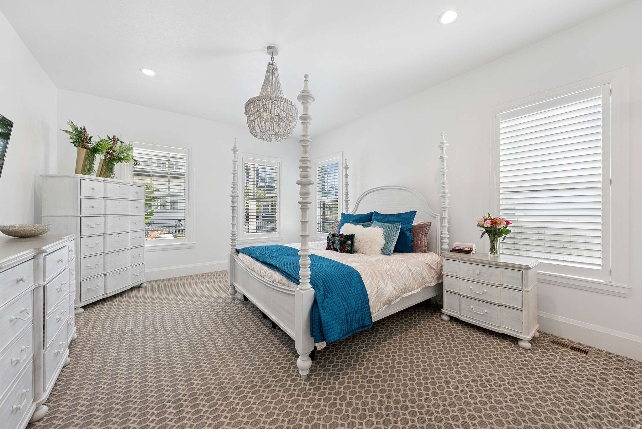 South Jordan, UT 84009,10888 S LAKE ISLAND DR #166