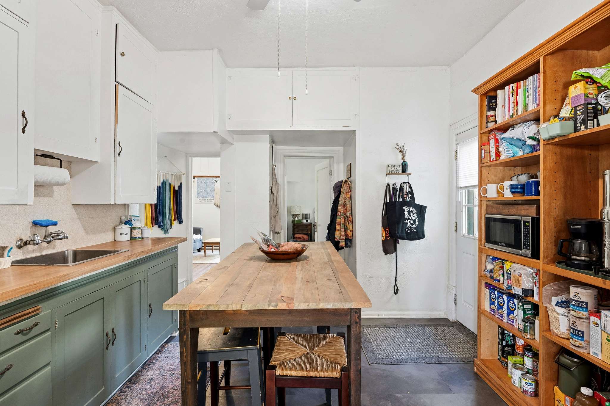 Salt Lake City, UT 84102,1169 E 200 S