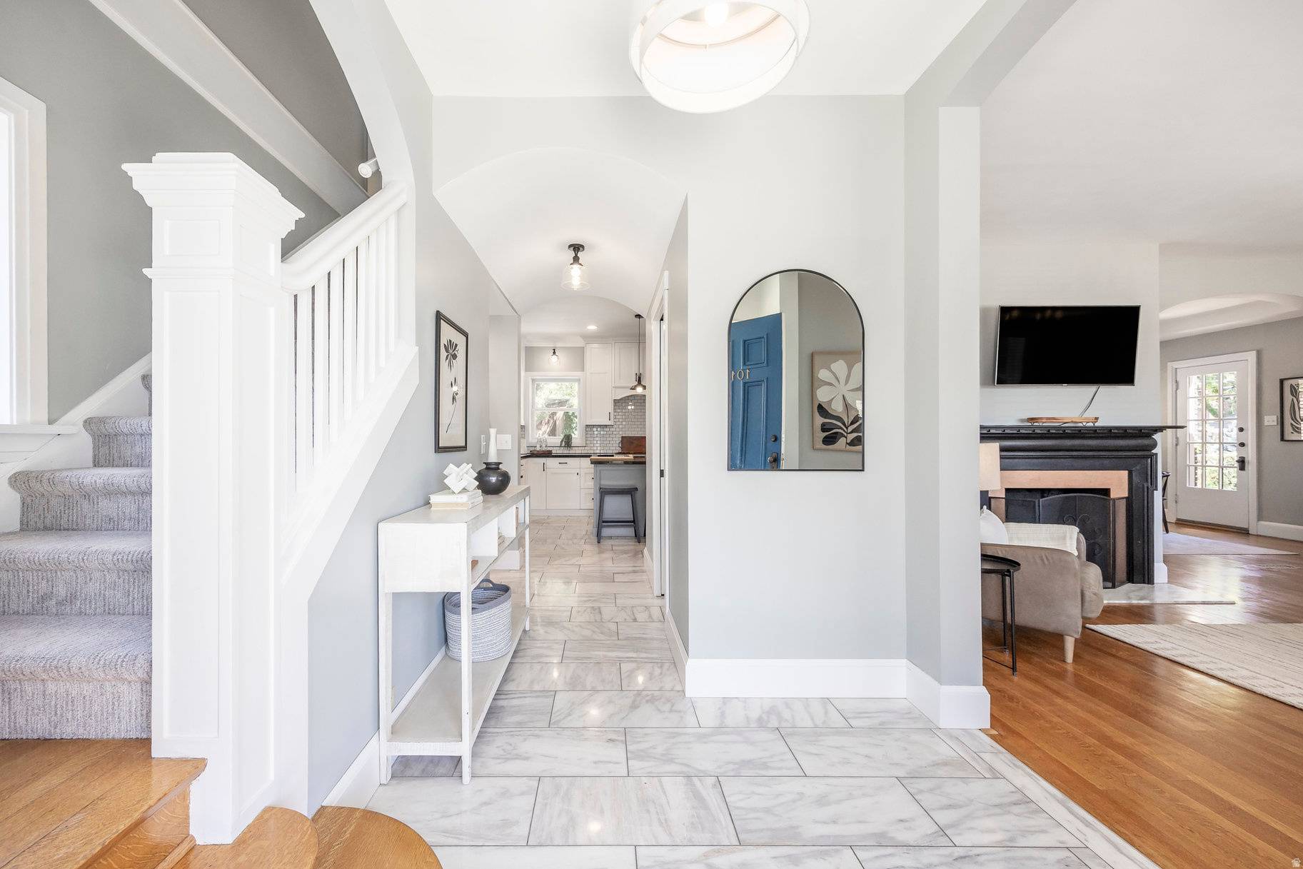 Salt Lake City, UT 84105,1013 S 1300 E