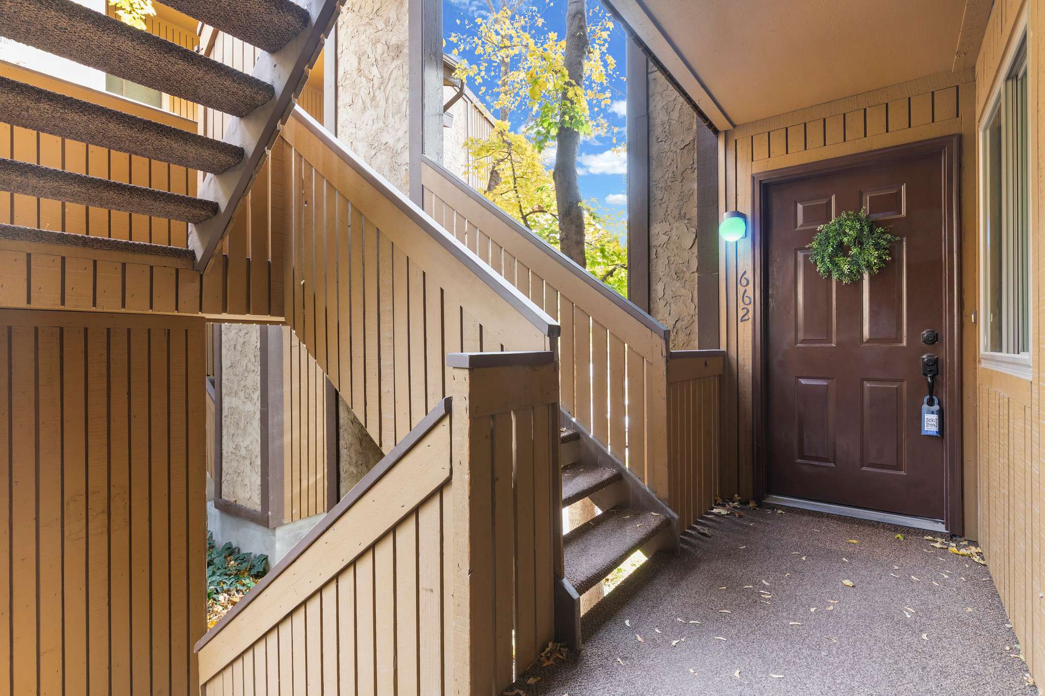 Sandy, UT 84070,662 W JEFFERSON CV #6