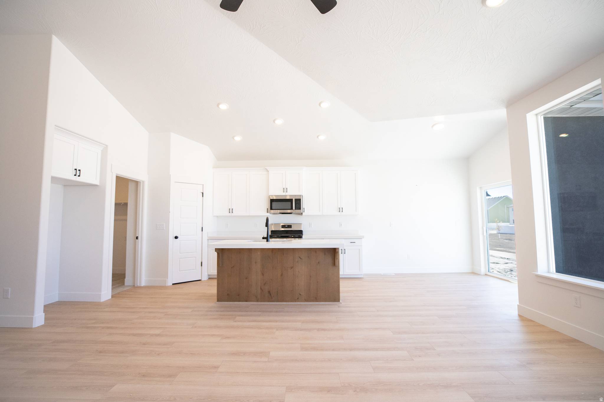 Eagle Mountain, UT 84005,3393 N GRAY WOLF LANE LOT #4013