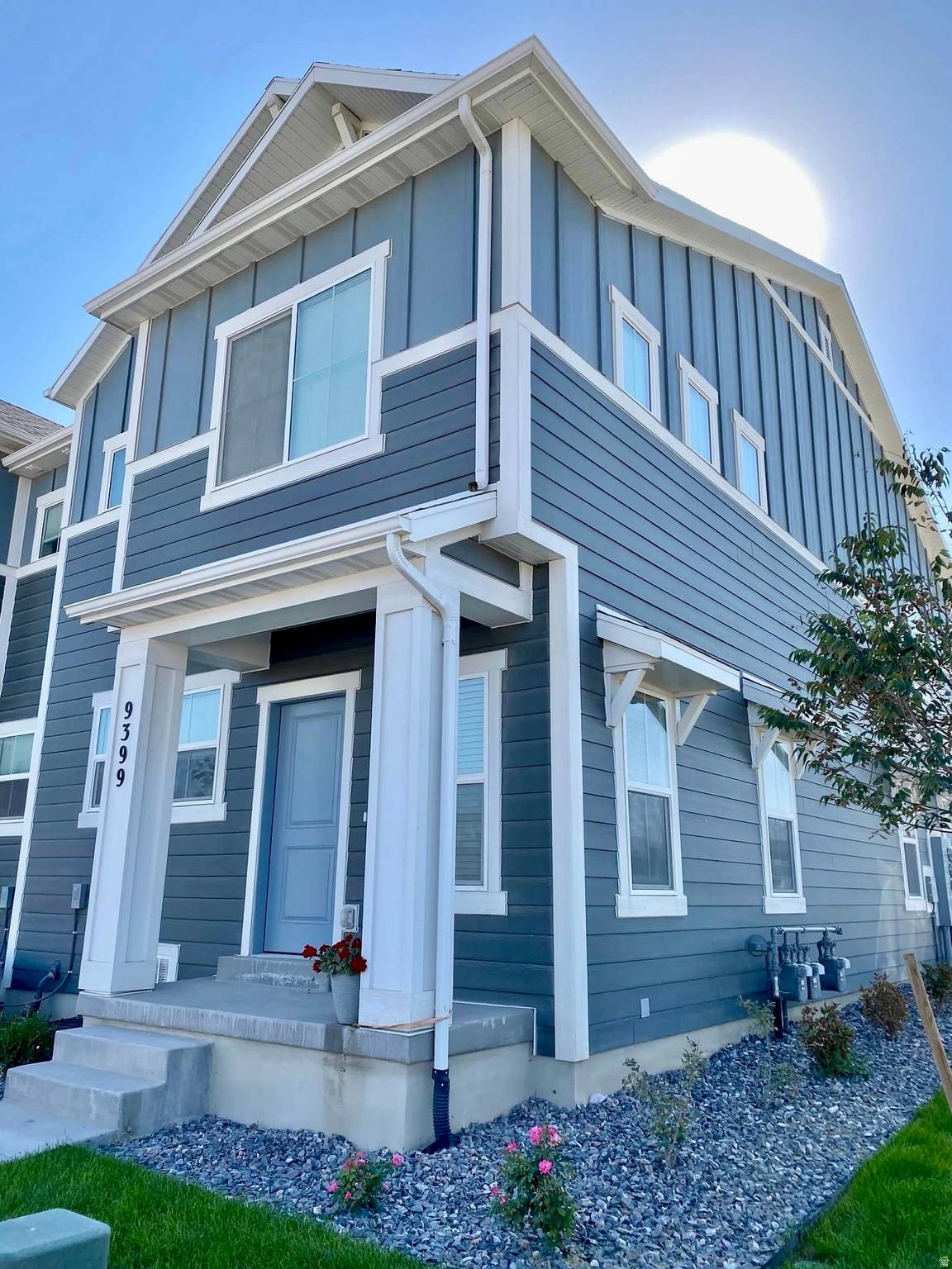 Eagle Mountain, UT 84005,9399 N VERNHAM LN