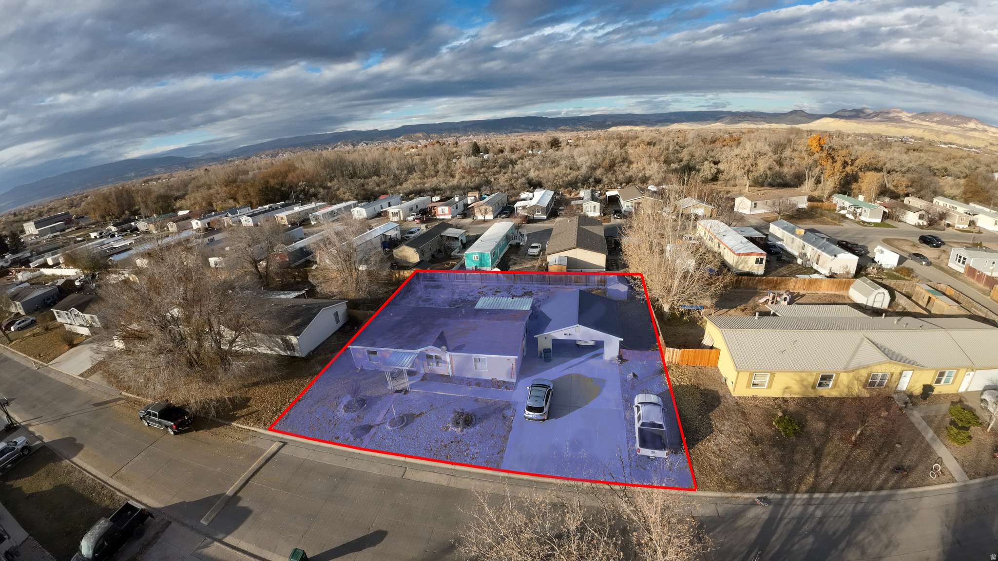 Vernal, UT 84078,277 E 700 N