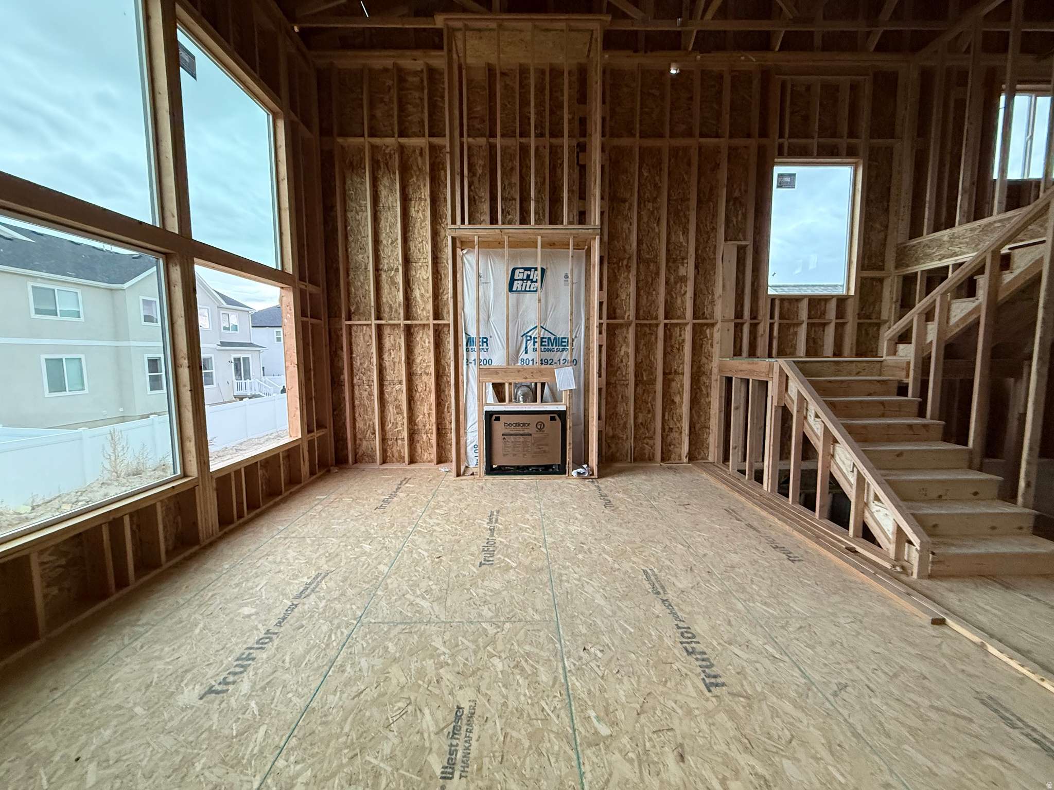 Eagle Mountain, UT 84005,5360 N HONEY SUCKLE WAY #643