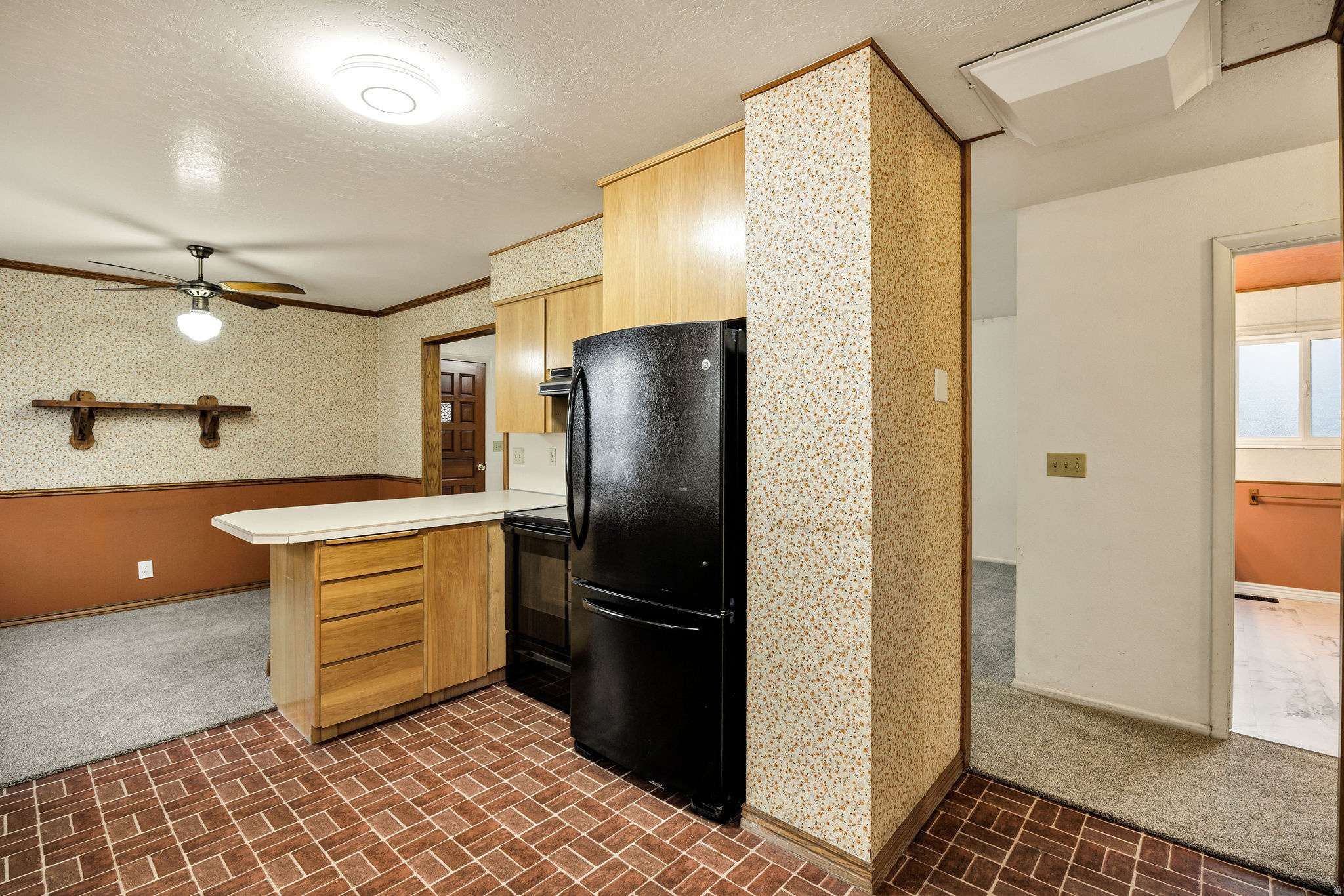 Logan, UT 84321,570 N 400 W