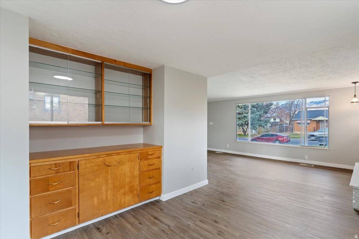 Ogden, UT 84405,325 E CHIMES VIEW DR. N