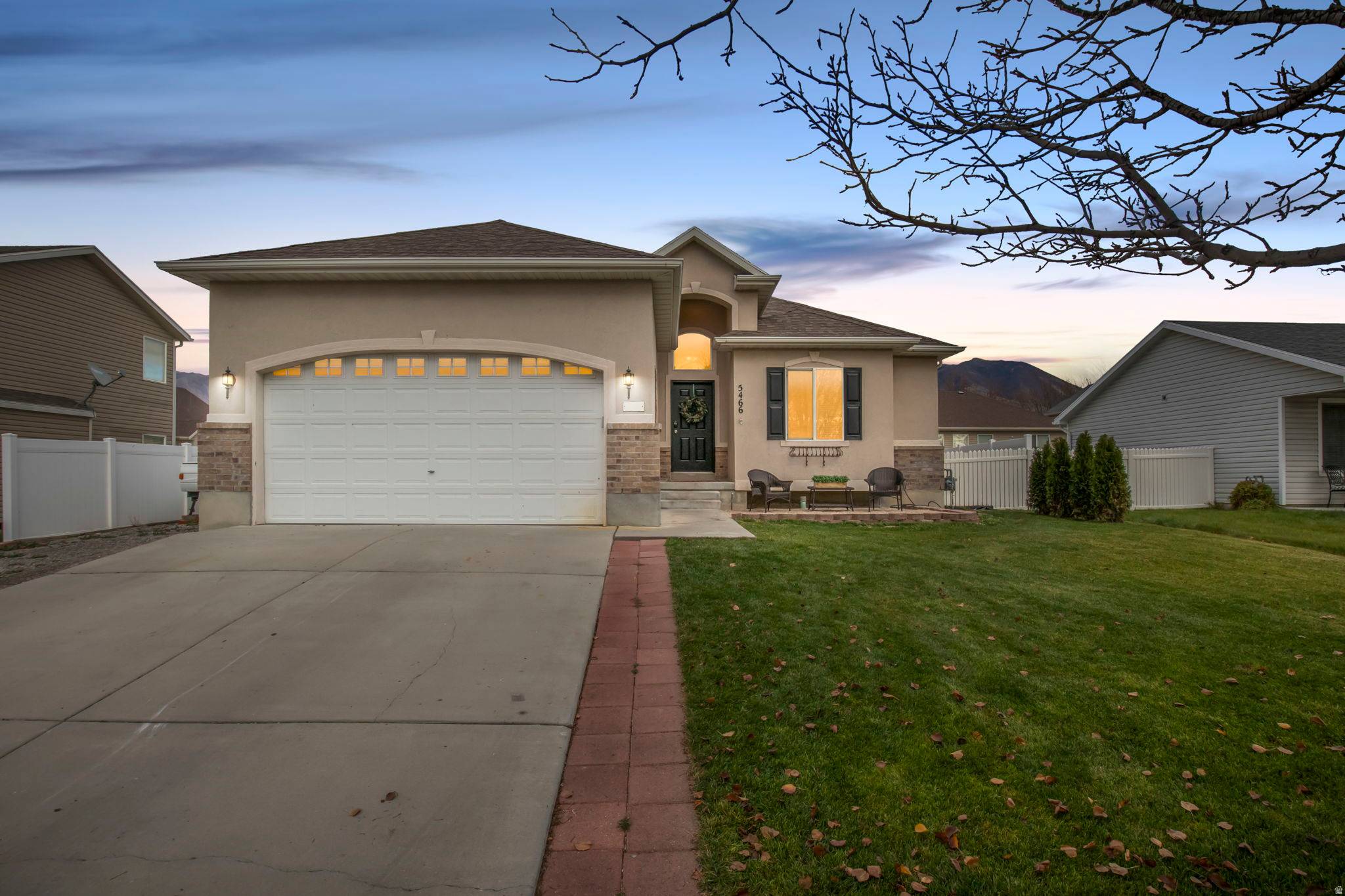 Stansbury Park, UT 84074,5466 N LUCERNE PL