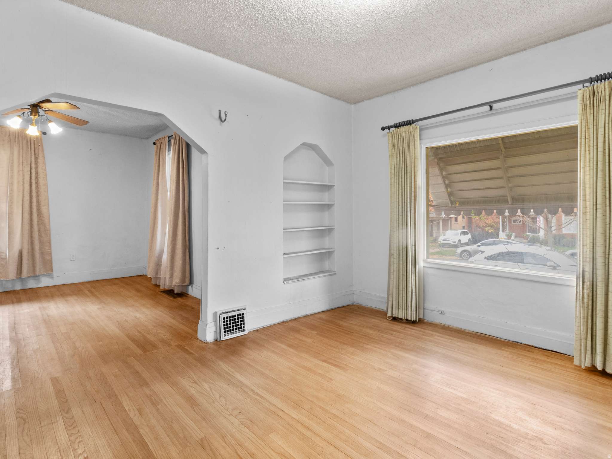 Salt Lake City, UT 84103,74 N L ST