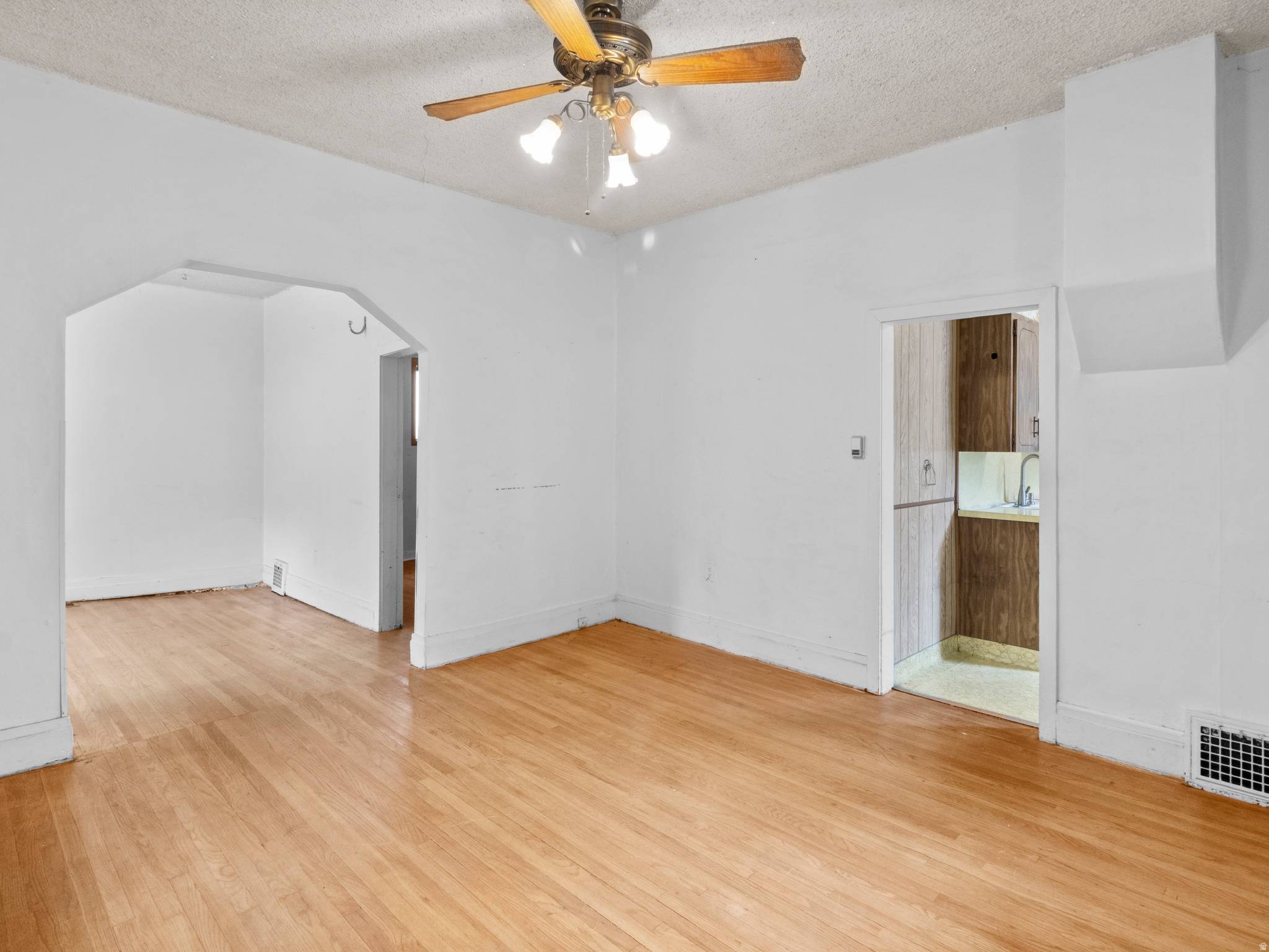 Salt Lake City, UT 84103,74 N L ST