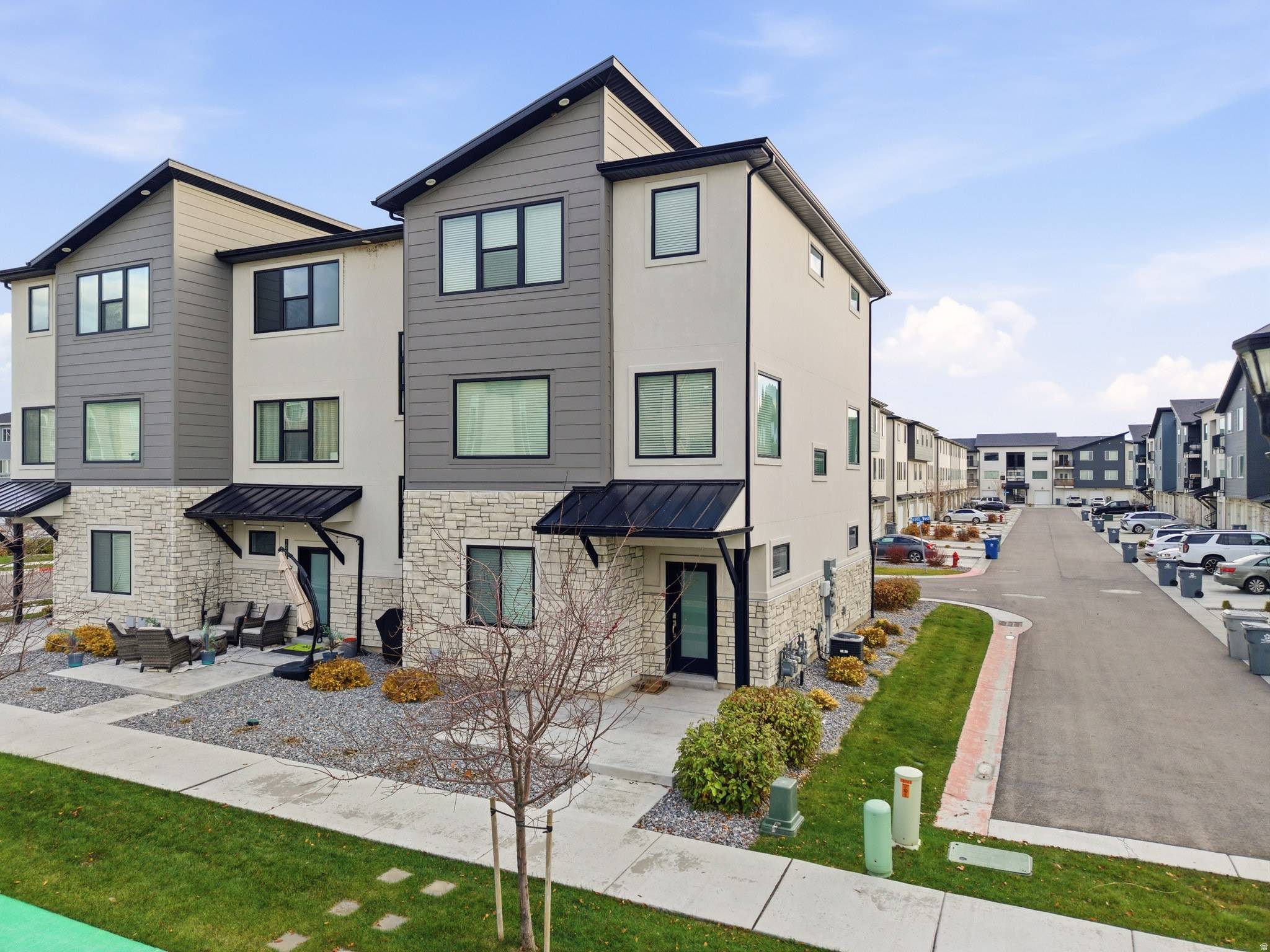 American Fork, UT 84003,1076 W 360 S