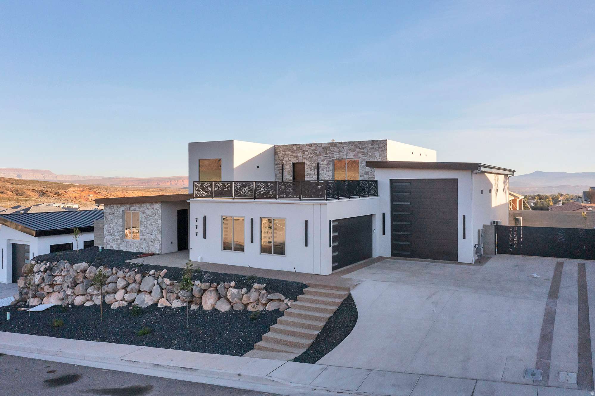 Washington, UT 84780,777 W SCENARIO ST #3A