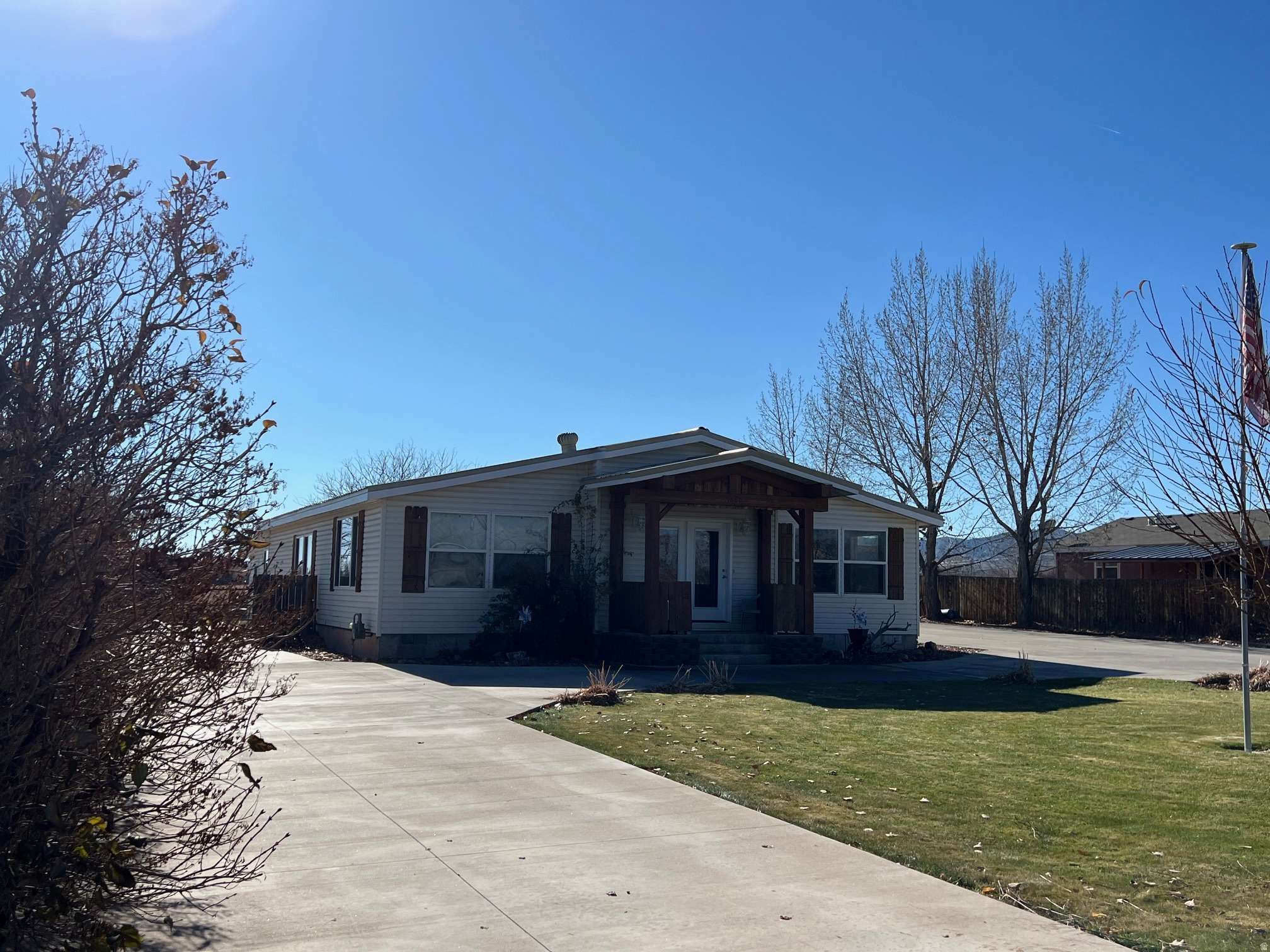 Vernal, UT 84078,1660 E 3500 S