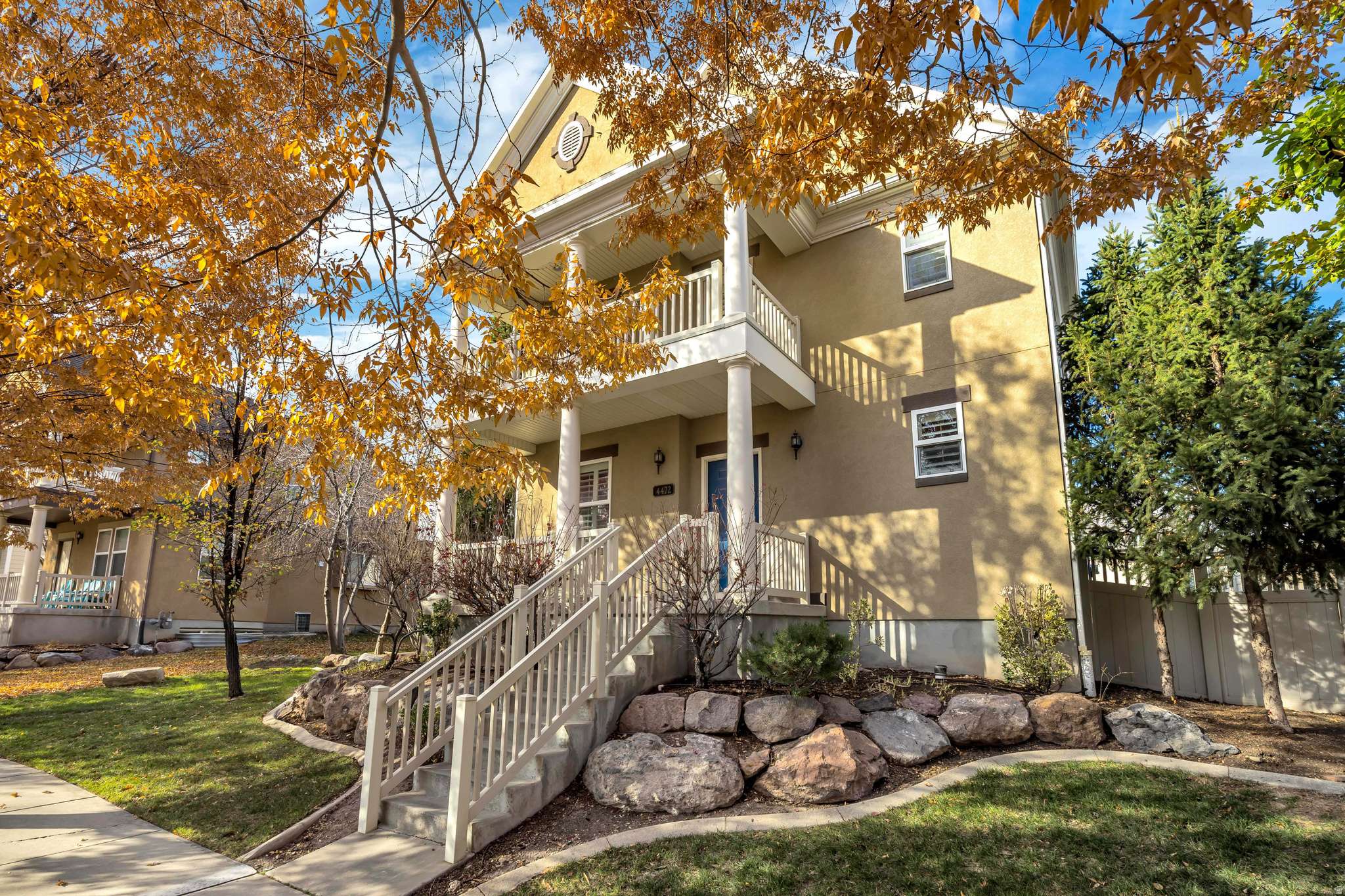 South Jordan, UT 84009,4472 W SILENT RAIN DR S