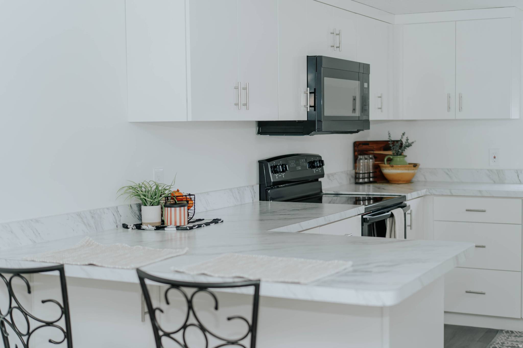 Orem, UT 84057,597 N STATE ST #42