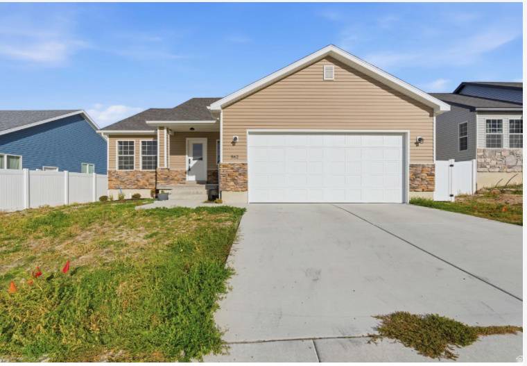 Tooele, UT 84074,562 W 900 S