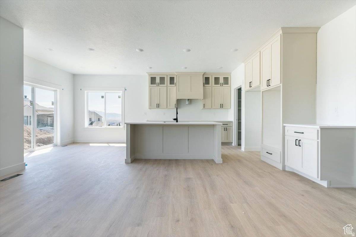 Hyde Park, UT 84318,124 N 1140 E