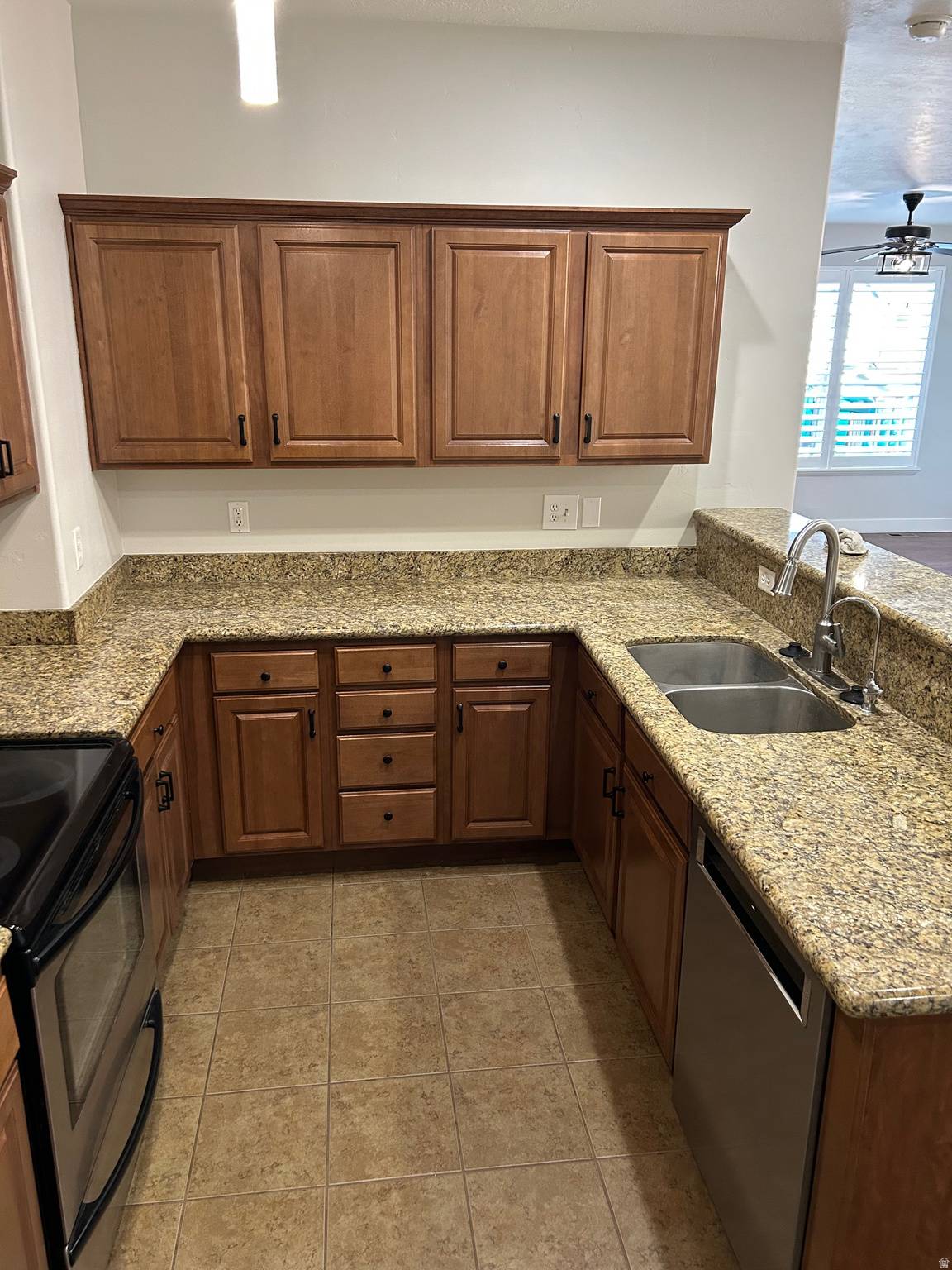 Herriman, UT 84096,5062 W VALMONT WAY