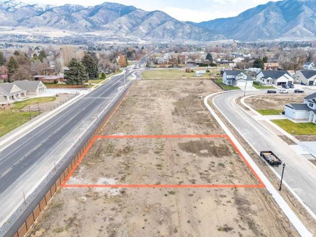 North Logan, UT 84341,709 E 2475 N #11