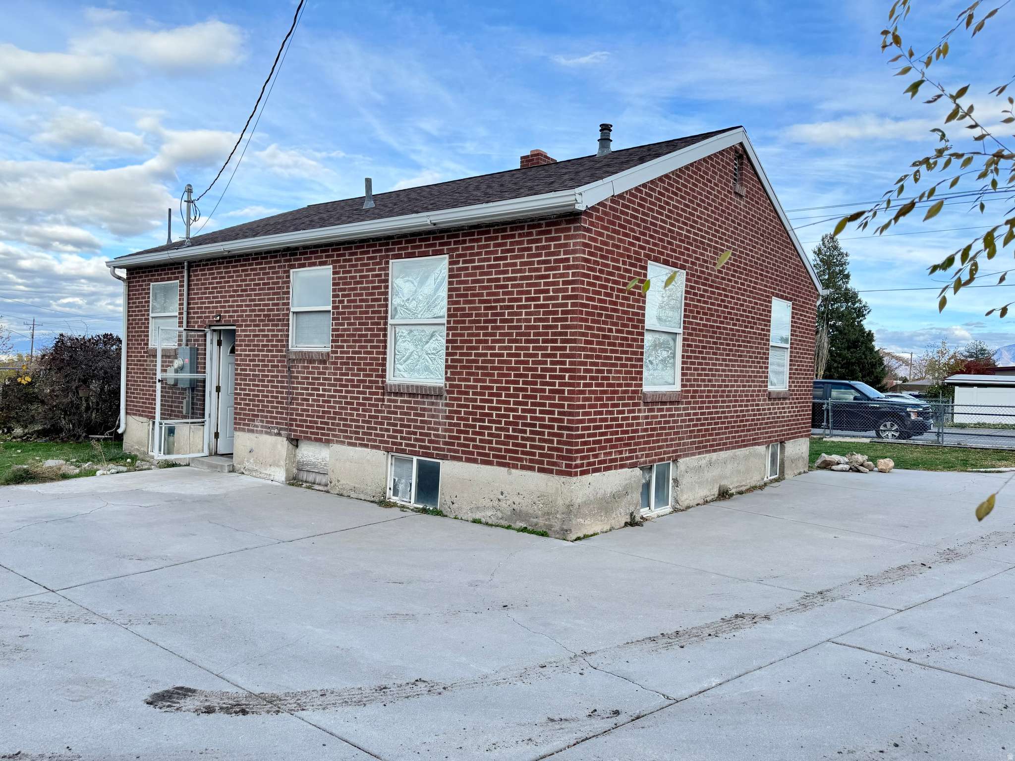 West Valley City, UT 84128,3580 S 6400 W