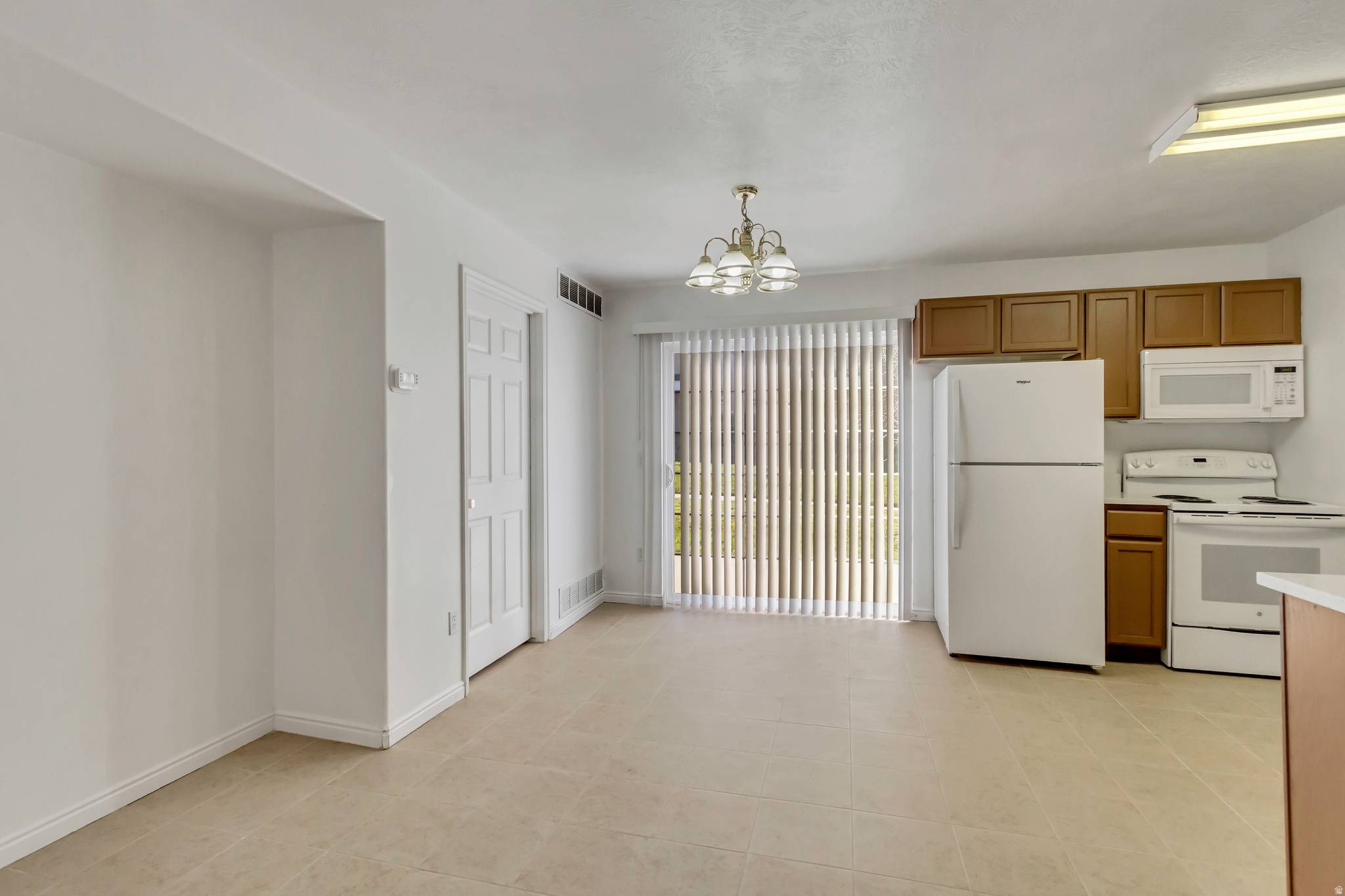 West Jordan, UT 84084,7118 S EQUATOR LN #14 B