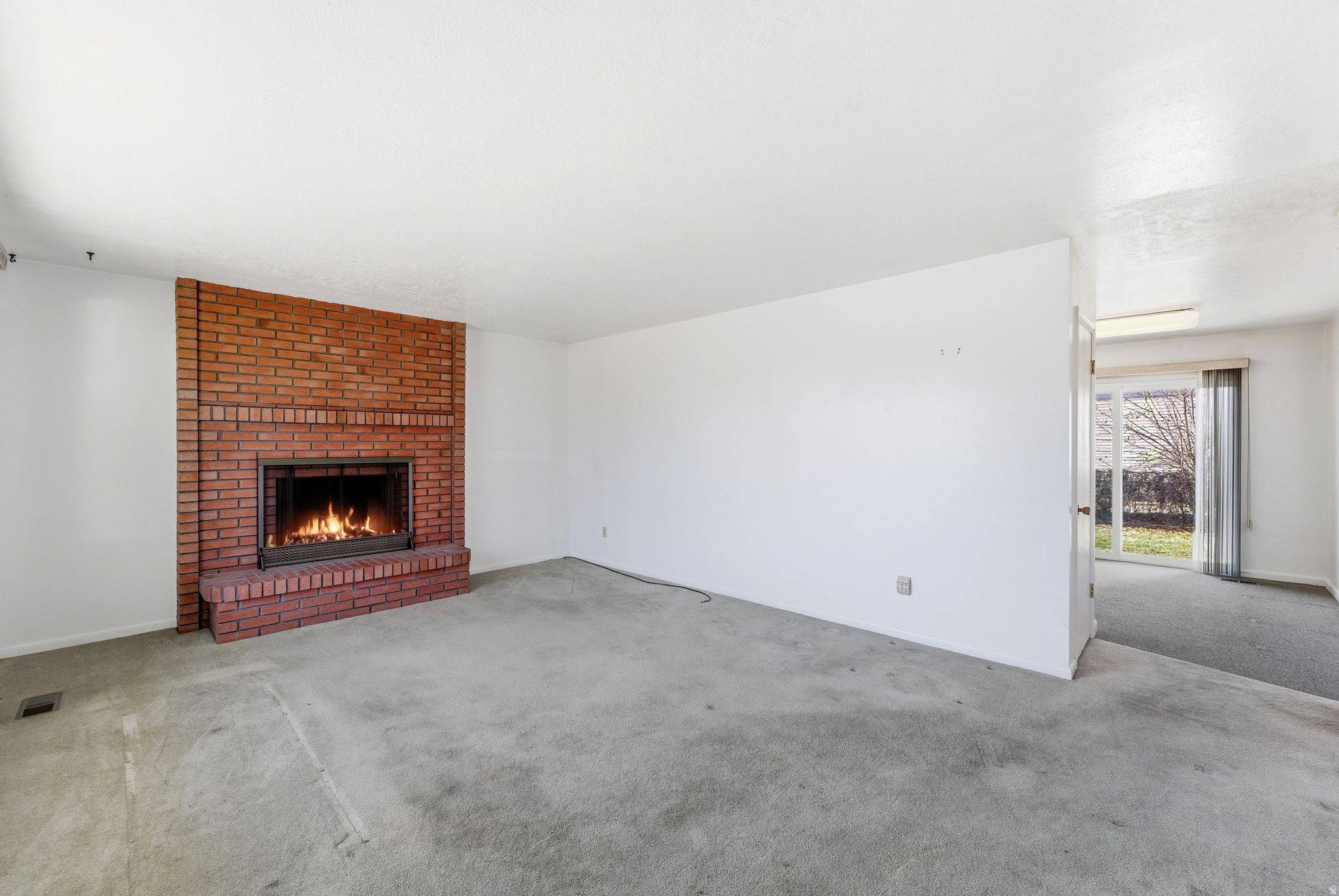 Clearfield, UT 84015,19 S 1300 W