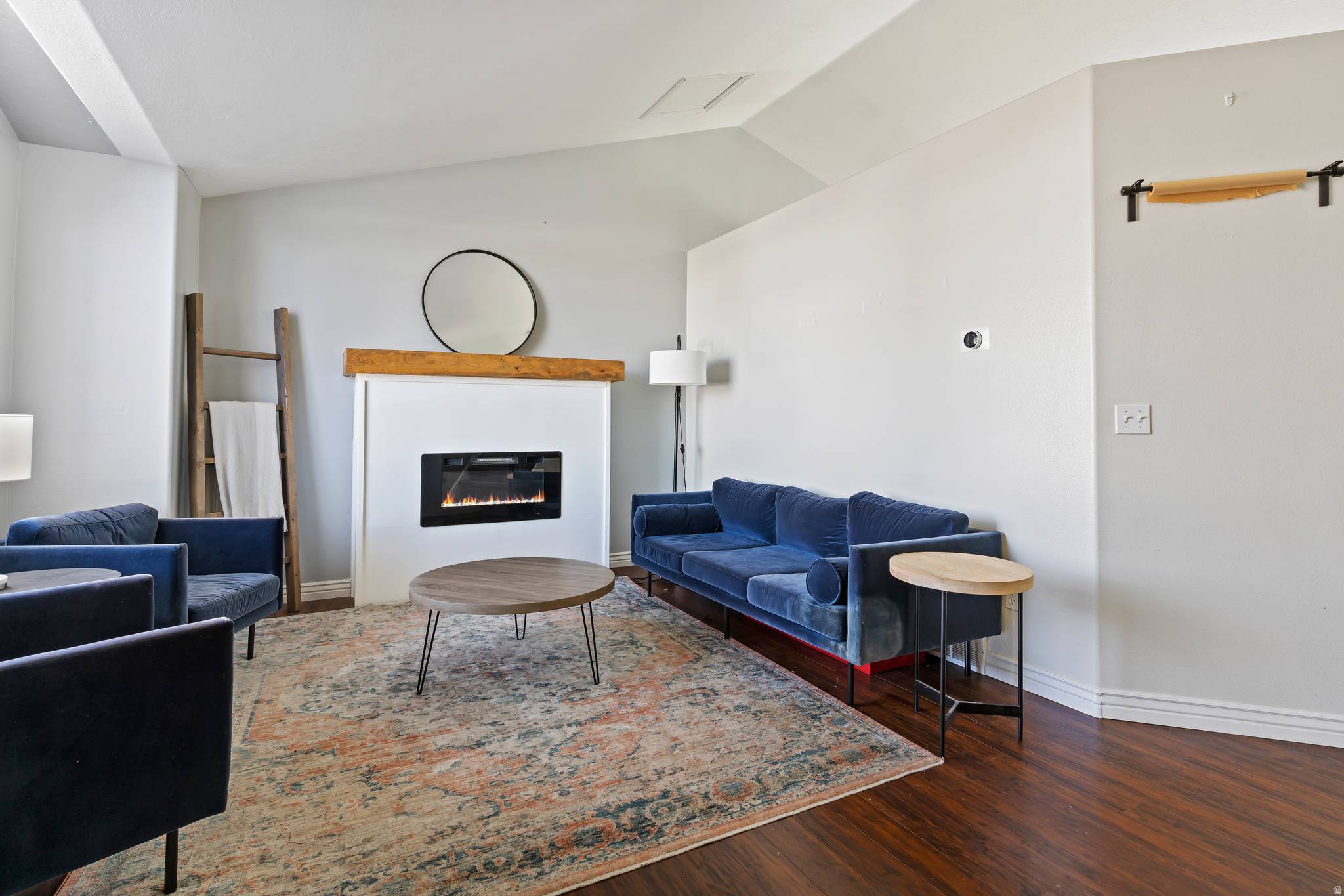 Clinton, UT 84015,2083 W 2220 N