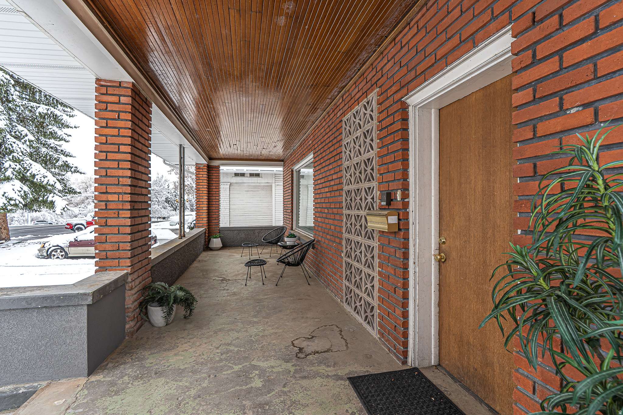 Logan, UT 84321,33 N 200 E