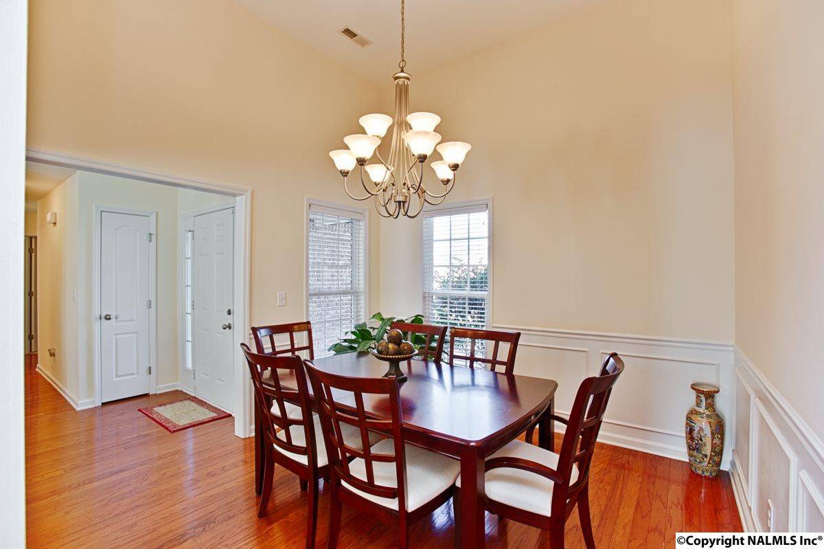 Harvest, AL 35749,102 White Apple Drive