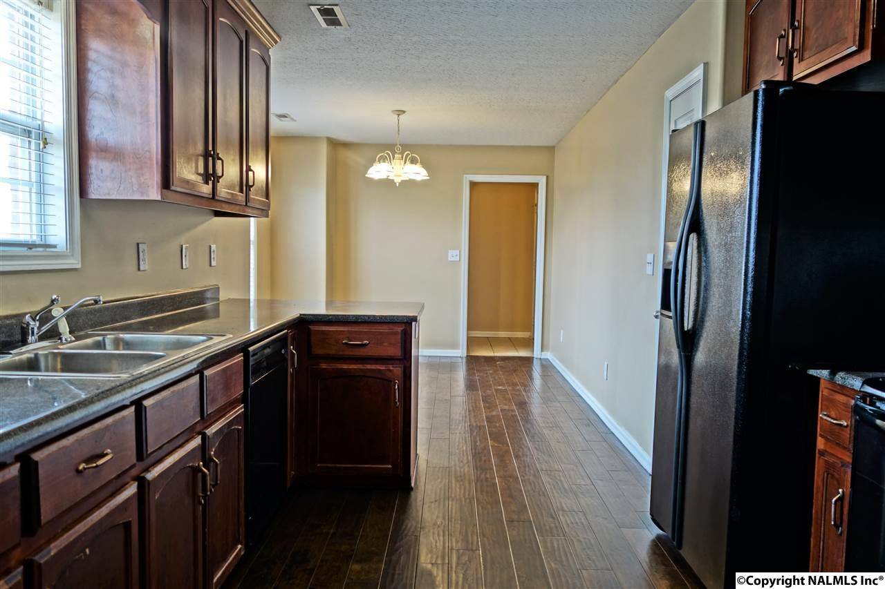 Athens, AL 35613,18448 Whitetail Lane