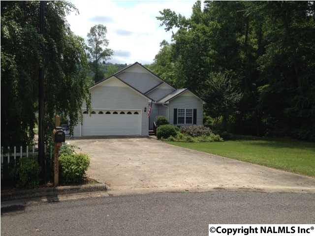 Guntersville, AL 35976,4245 Lake Crest Drive