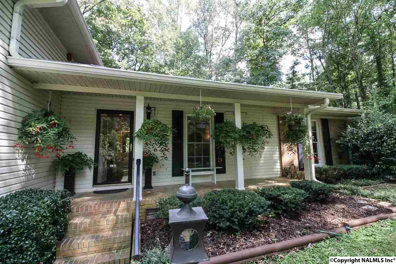 Hazel Green, AL 35750,211 Starr Road