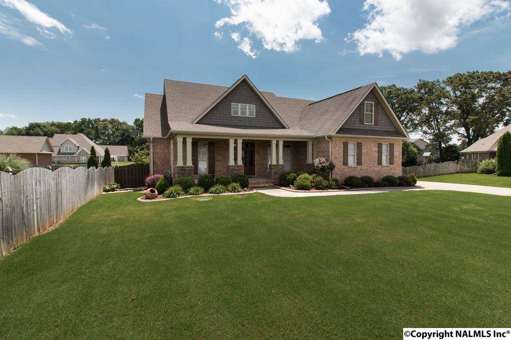 New Market, AL 35761,105 Pineoak Ridge Circle