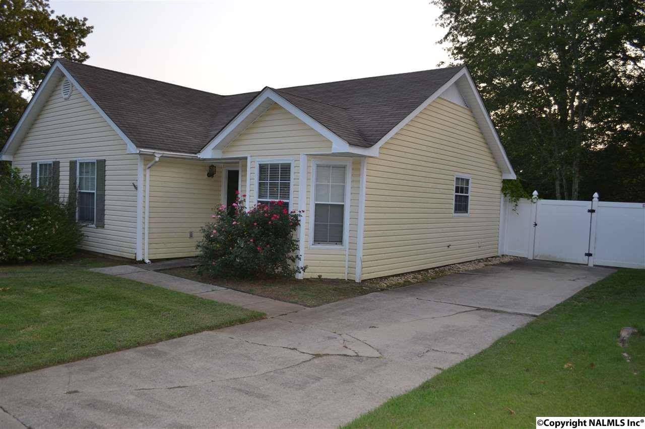 Huntsville, AL 35803,13916 Sandhurst Drive SW