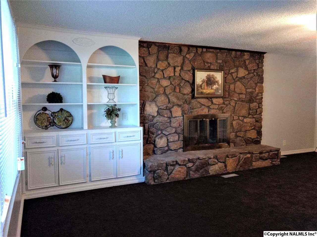 Huntsville, AL 35811,2505 Virginia Blvd NW