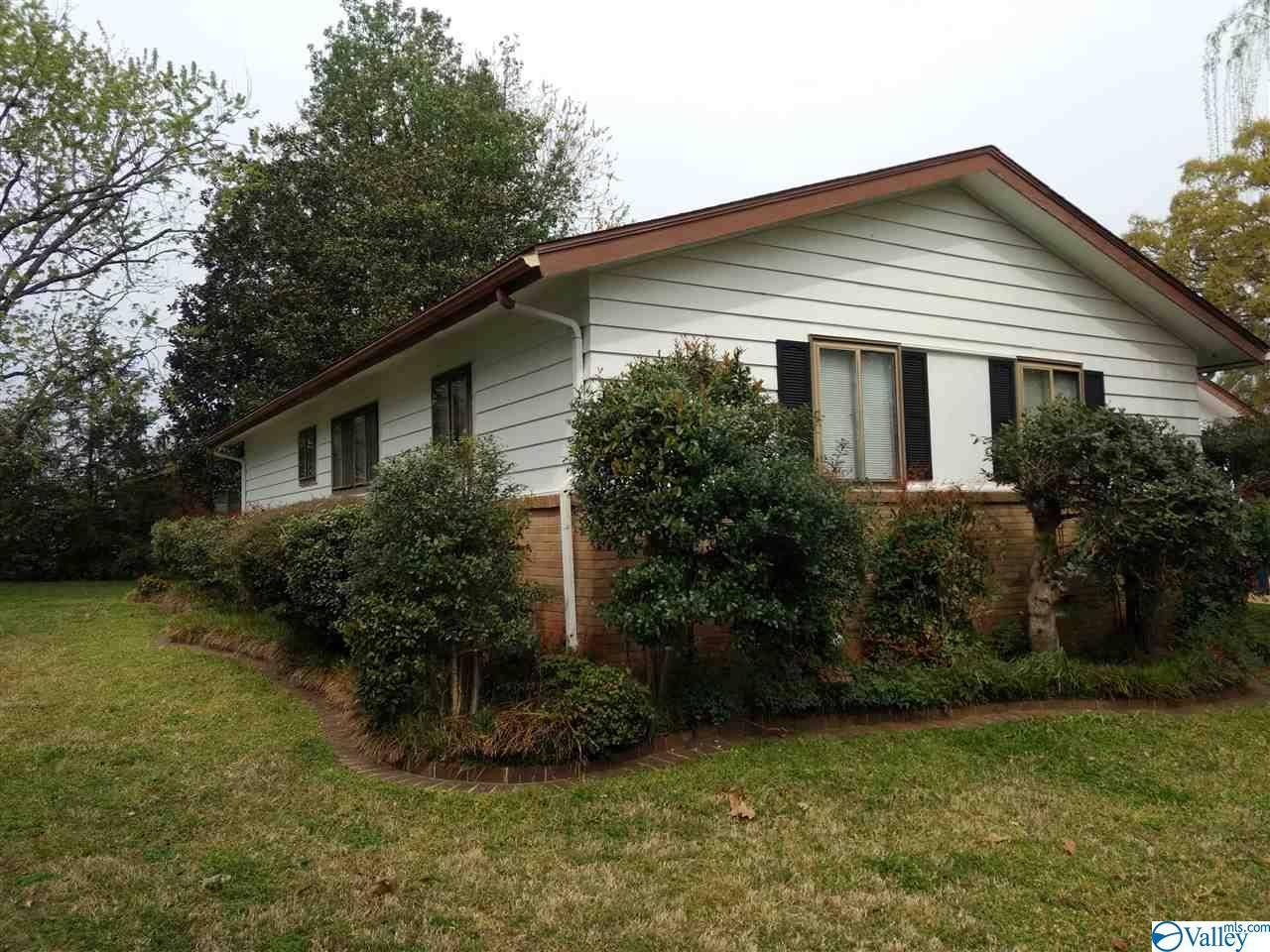 Huntsville, AL 35805,3016 Bayless Drive SW