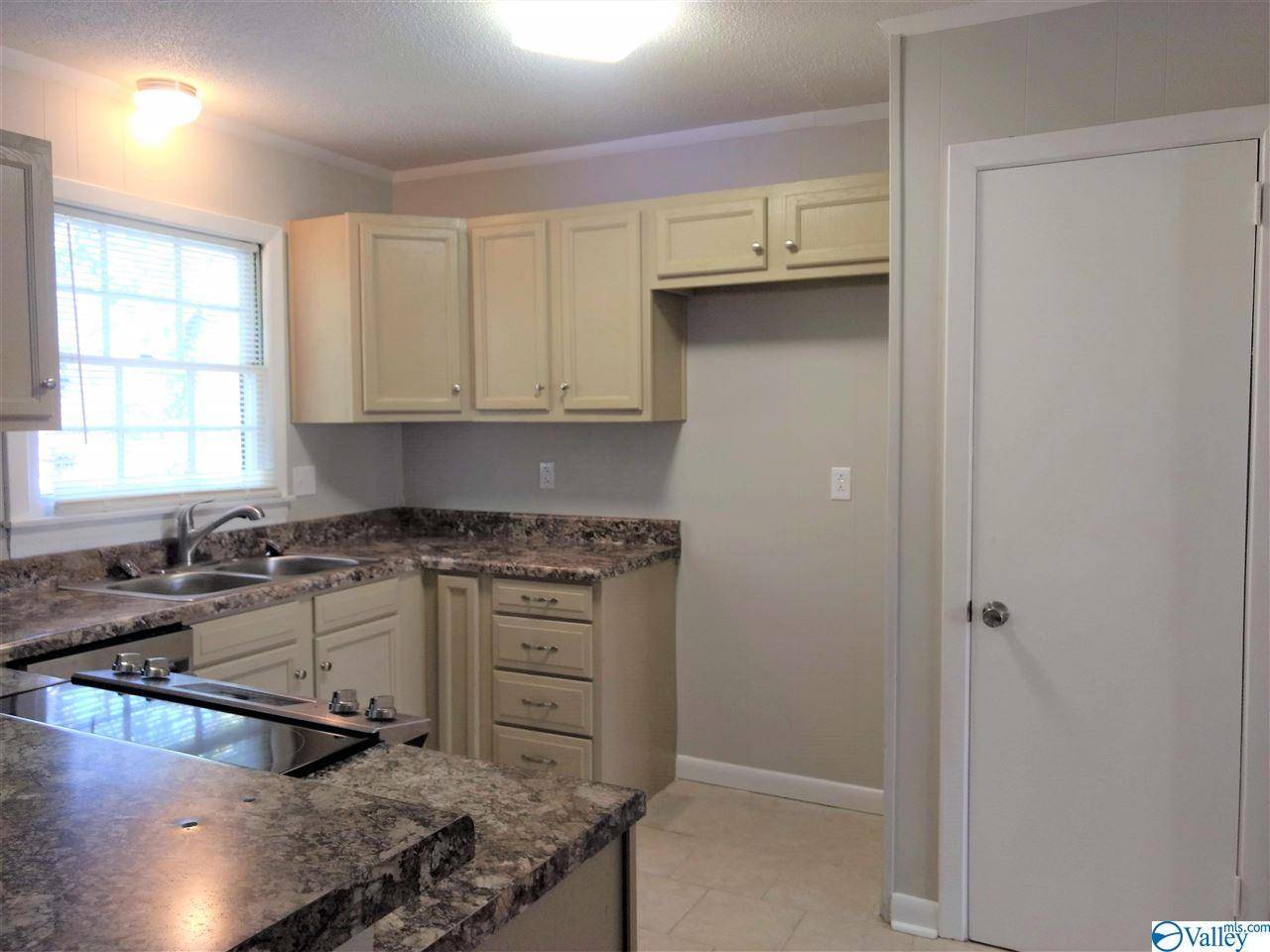 Huntsville, AL 35810,4700 Grantland Drive NW