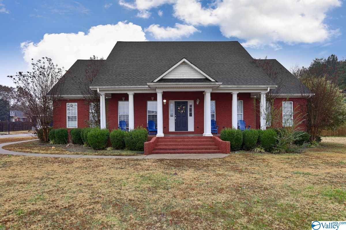 Killen, AL 35645,187 Rosewood Lane
