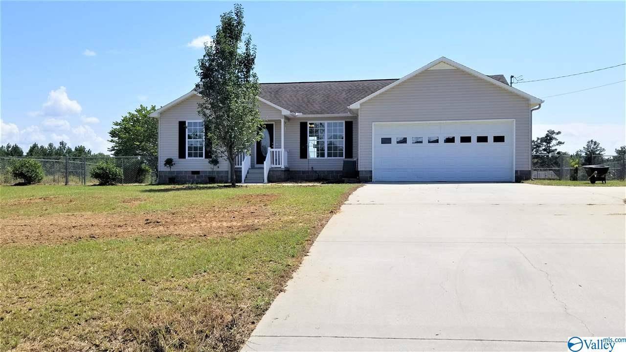 Hokes Bluff, AL 35903,148 Clay Drive