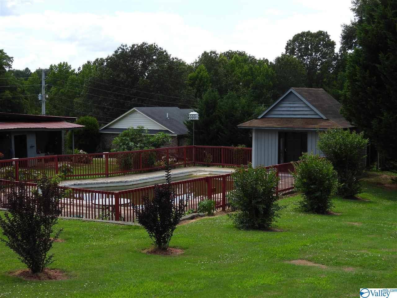 Guntersville, AL 35976,3408 Colonial Drive