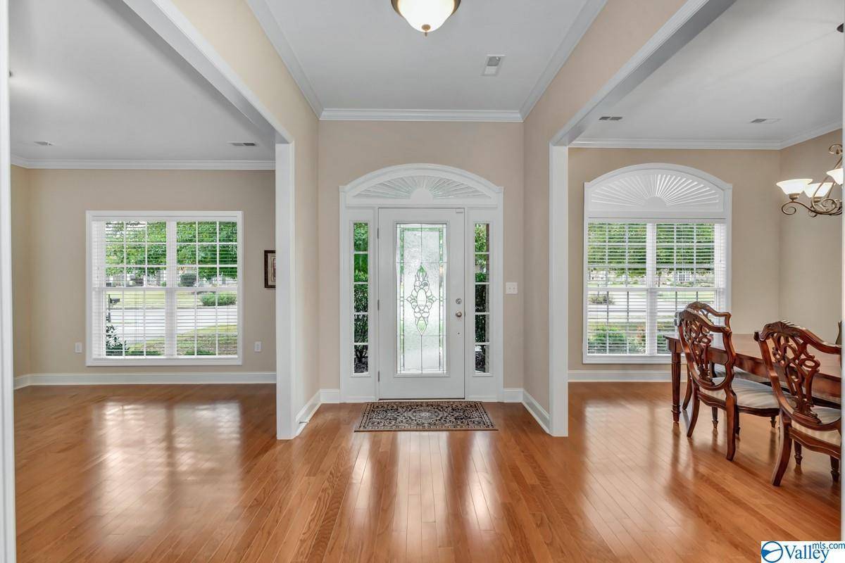 Owens Cross Roads, AL 35763,7009 SE Greystone Lane