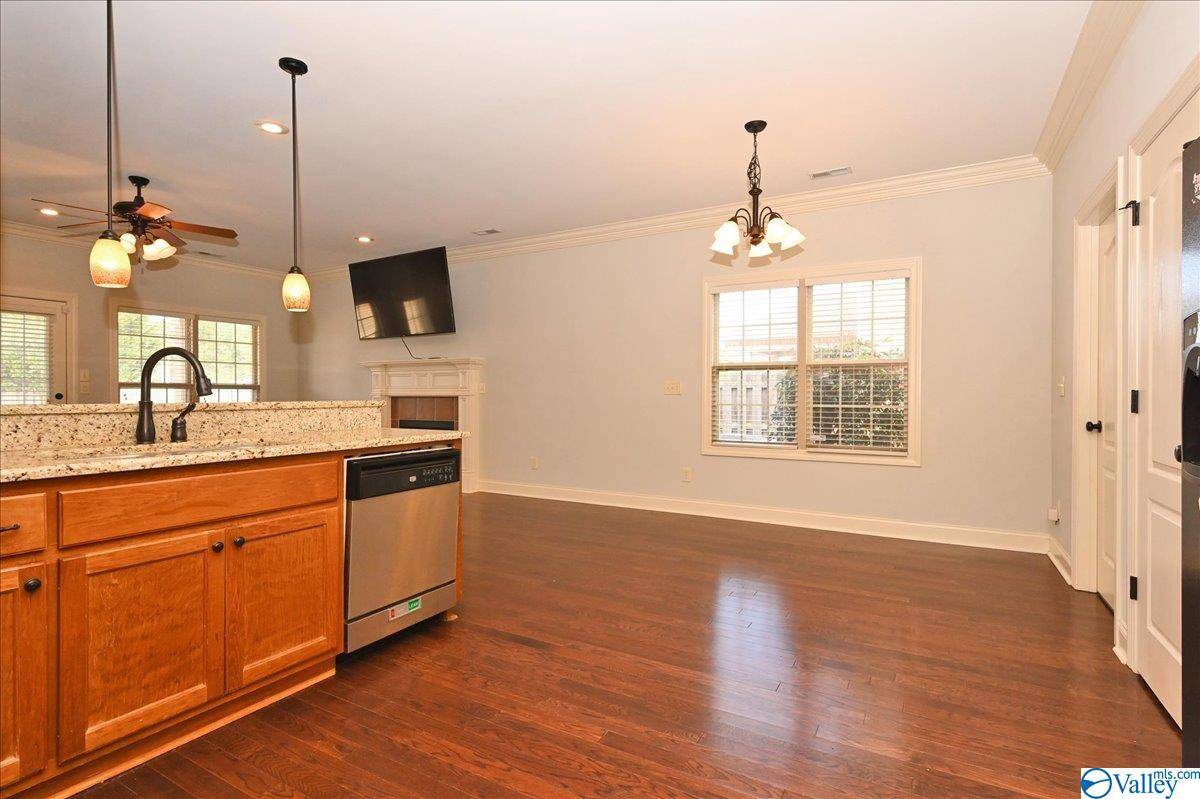 Huntsville, AL 35824,136 Properzi Way