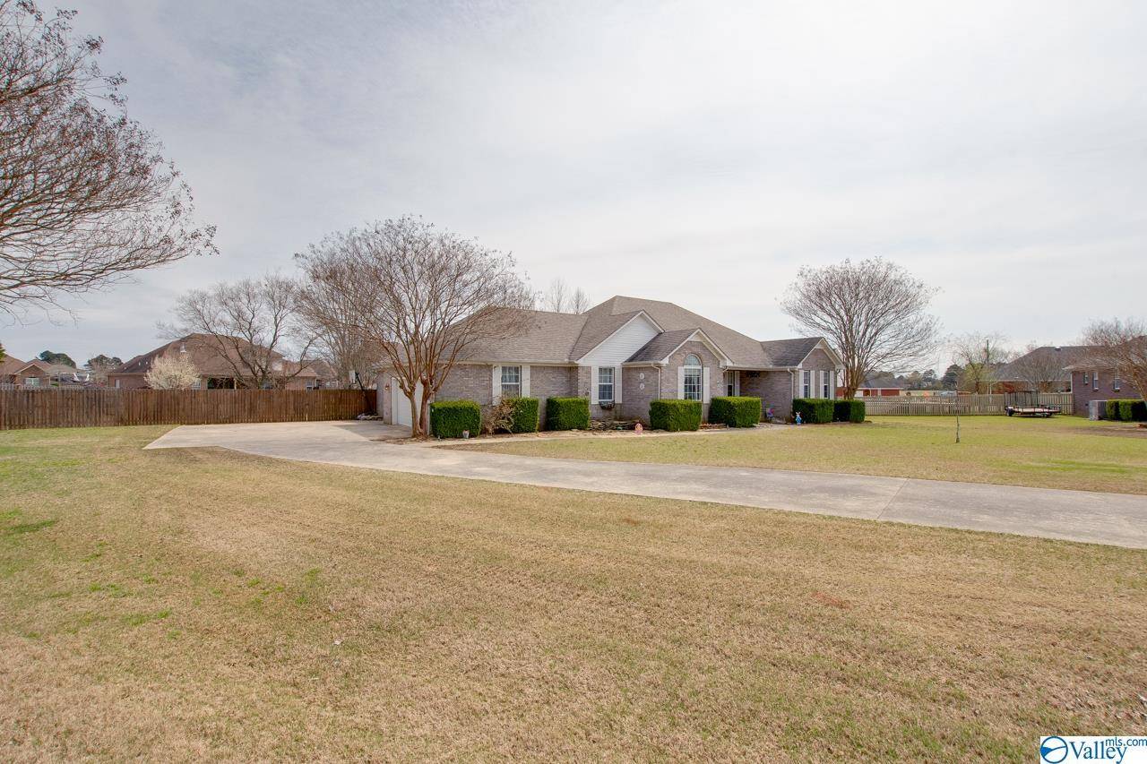 Athens, AL 35613,27088 Randall Circle