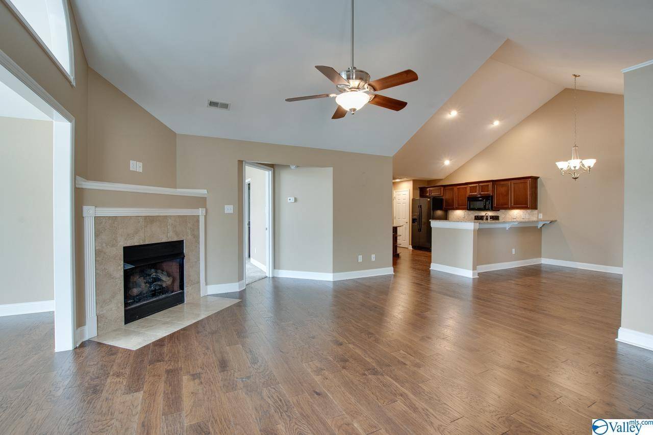 Brownsboro, AL 35741,42 Laurel Lane #902